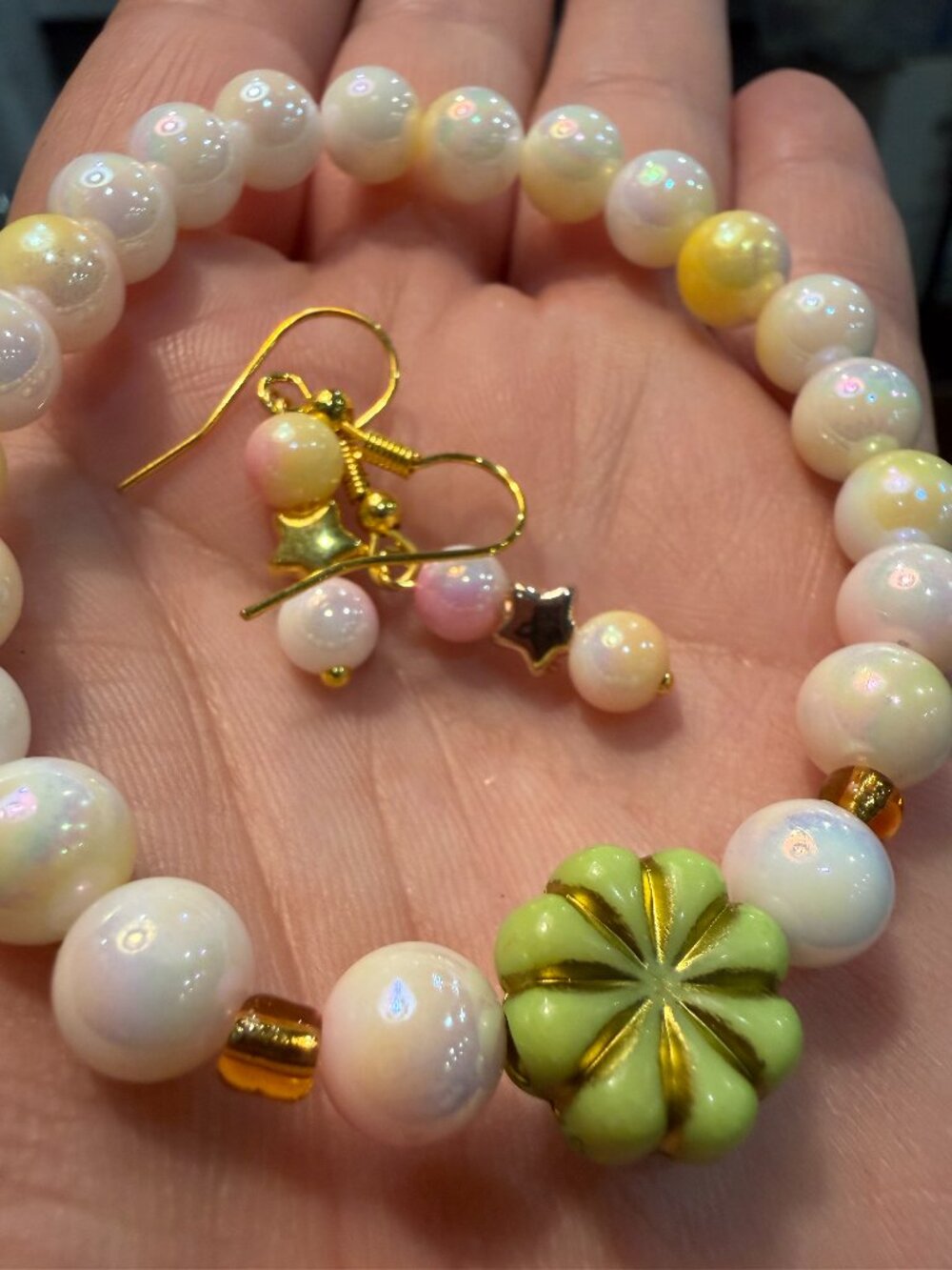 🍏 Spring Meadow Pastel Pearl Set: Star Earrings & Green Flower Bracelet